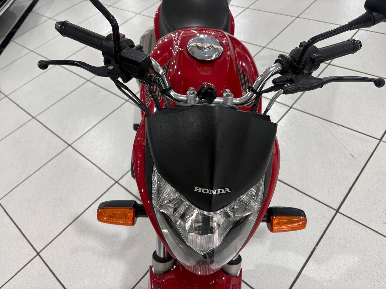 HONDA CB 300R