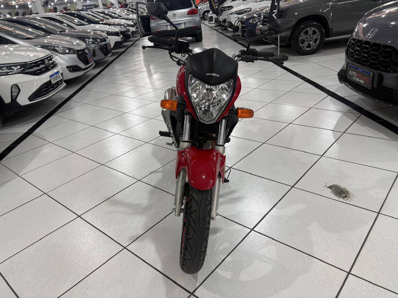 HONDA CB 300R