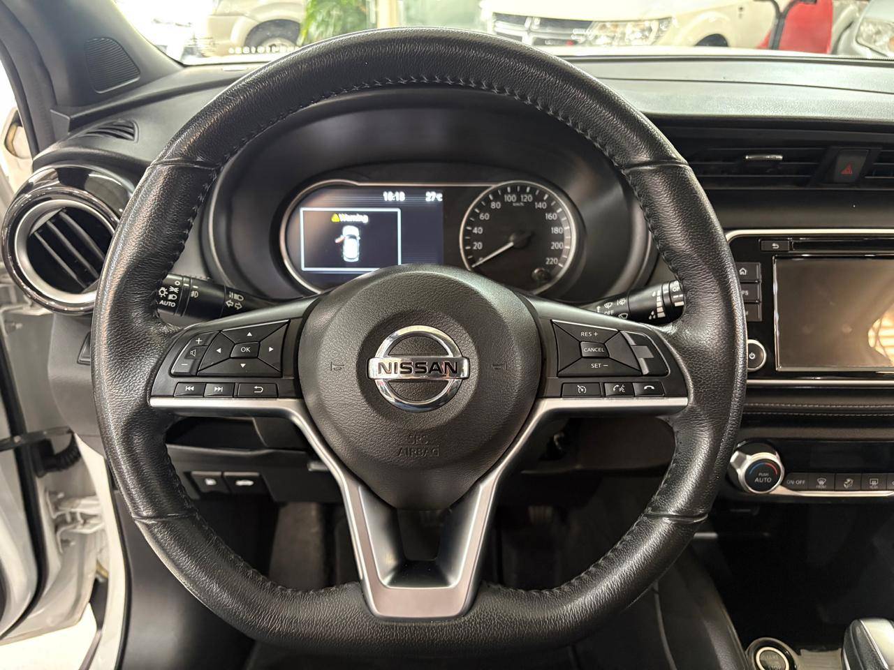 NISSAN KICKS