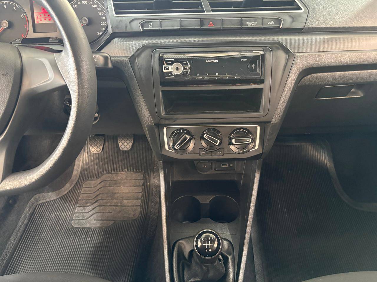 VOLKSWAGEN SAVEIRO
