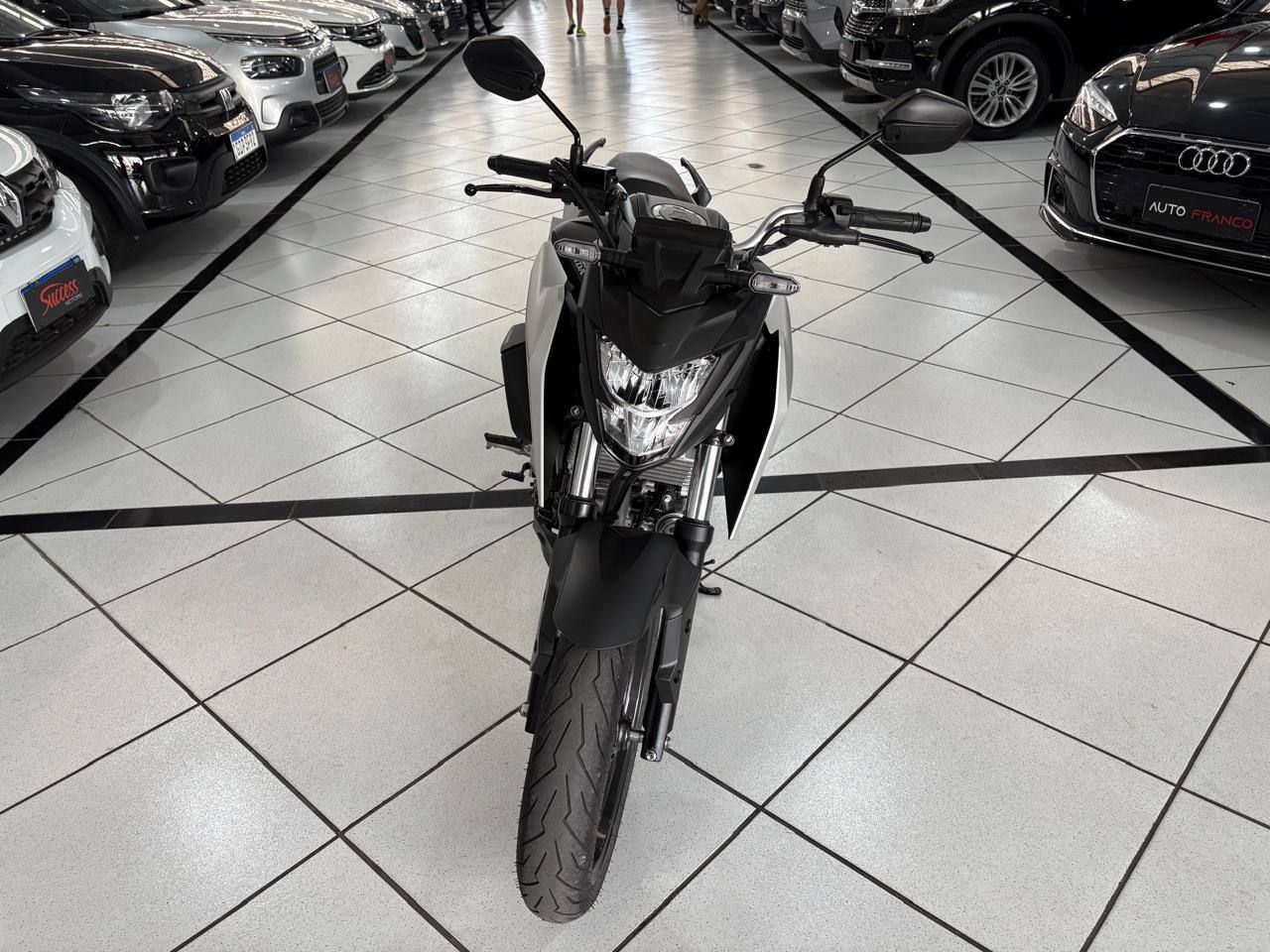 HONDA CB 300F TWISTER ABS