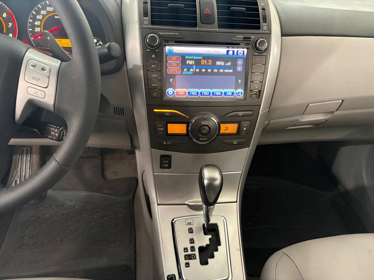 TOYOTA COROLLA