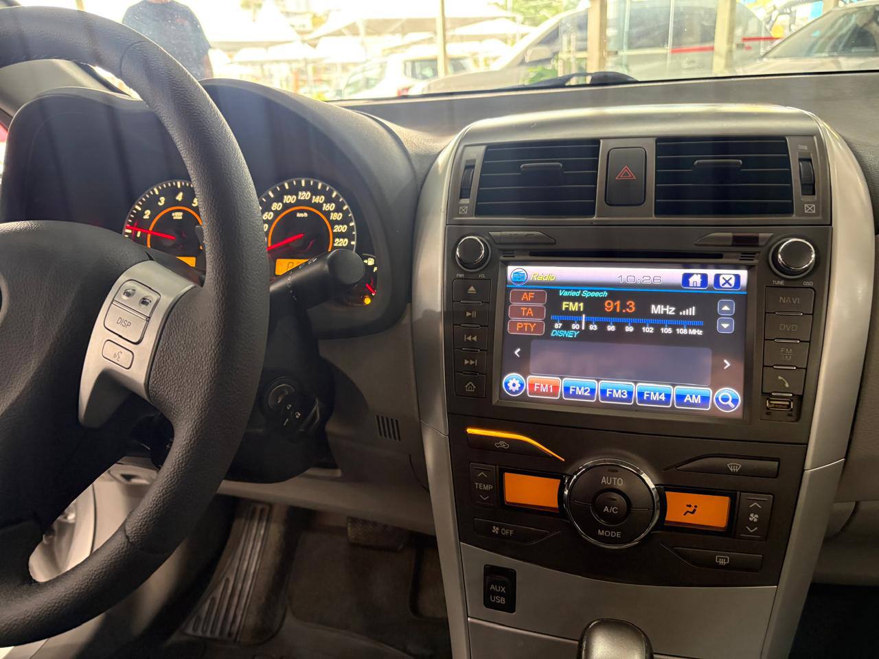 TOYOTA COROLLA