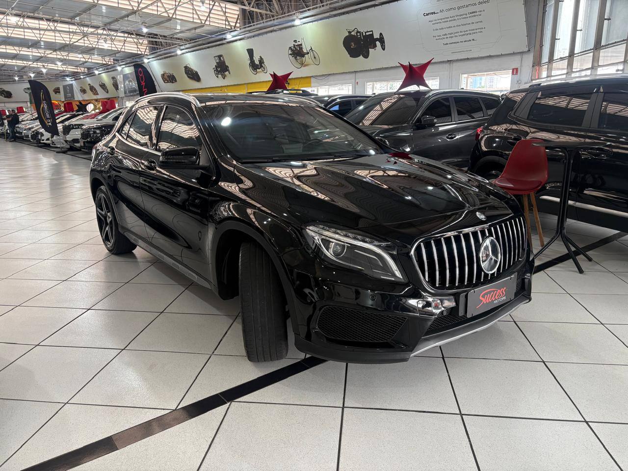 MERCEDES-BENZ GLA 250