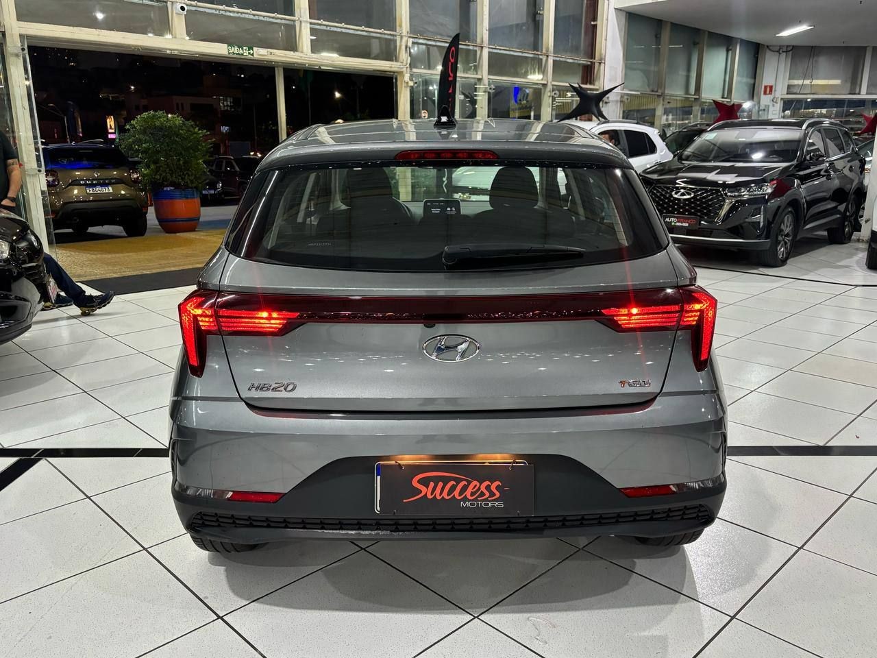 HYUNDAI HB20