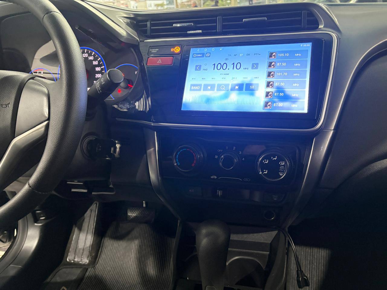 HONDA CITY