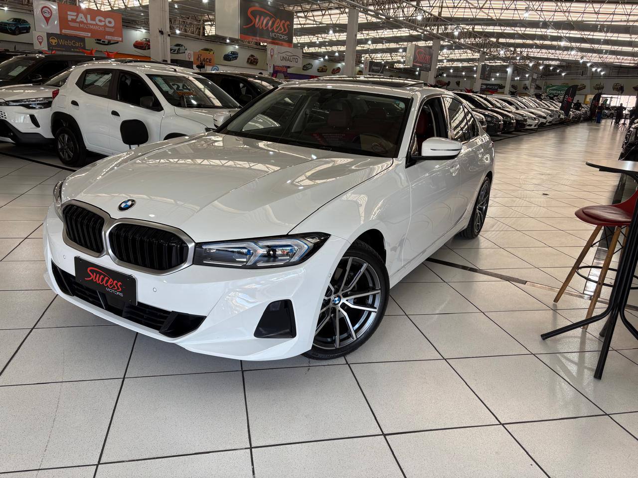 BMW 320i