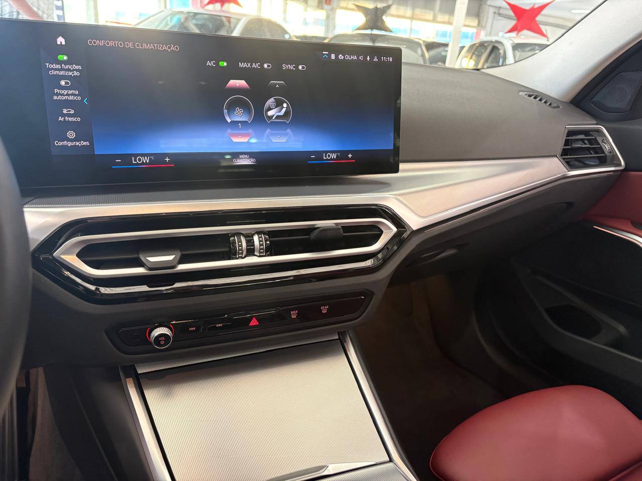 BMW 320i