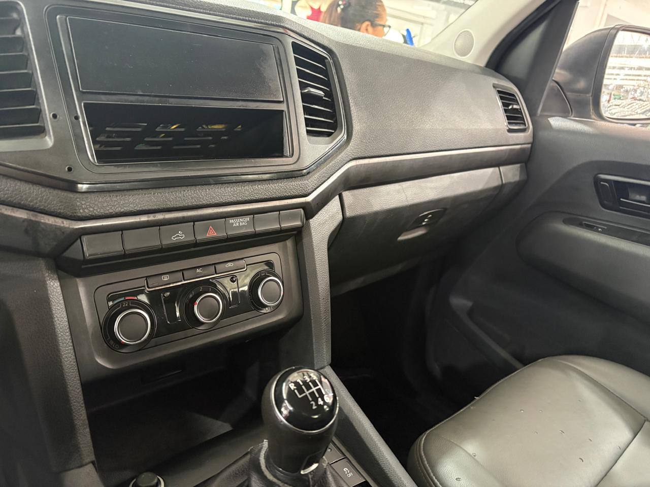 VOLKSWAGEN AMAROK