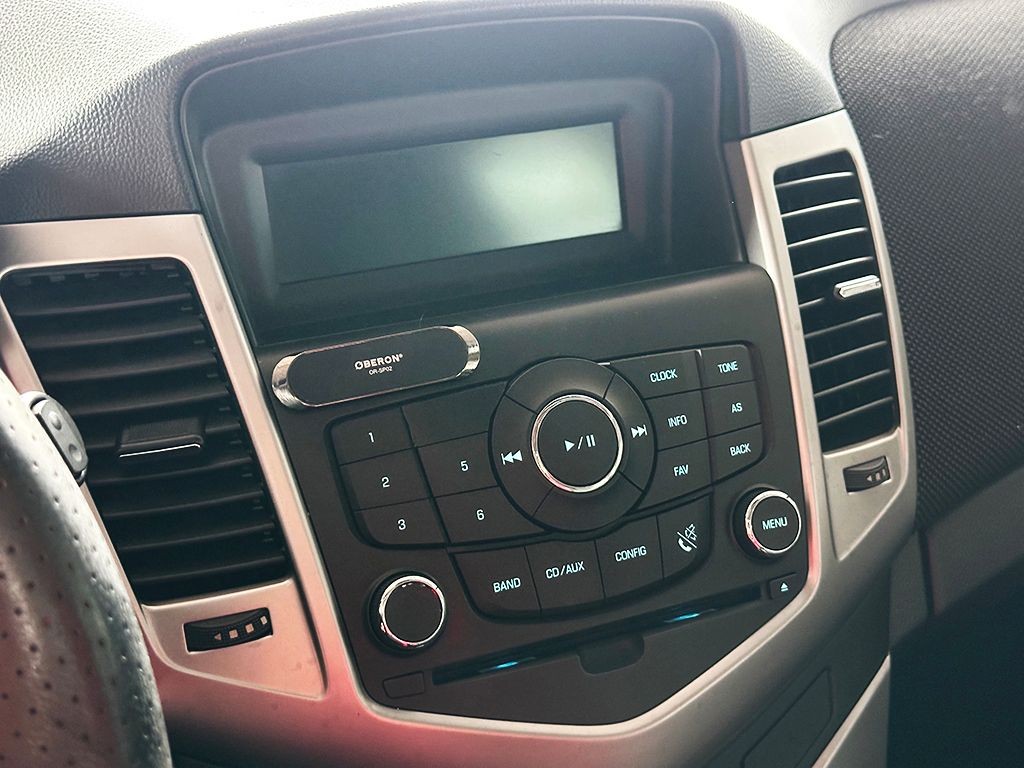 CHEVROLET CRUZE