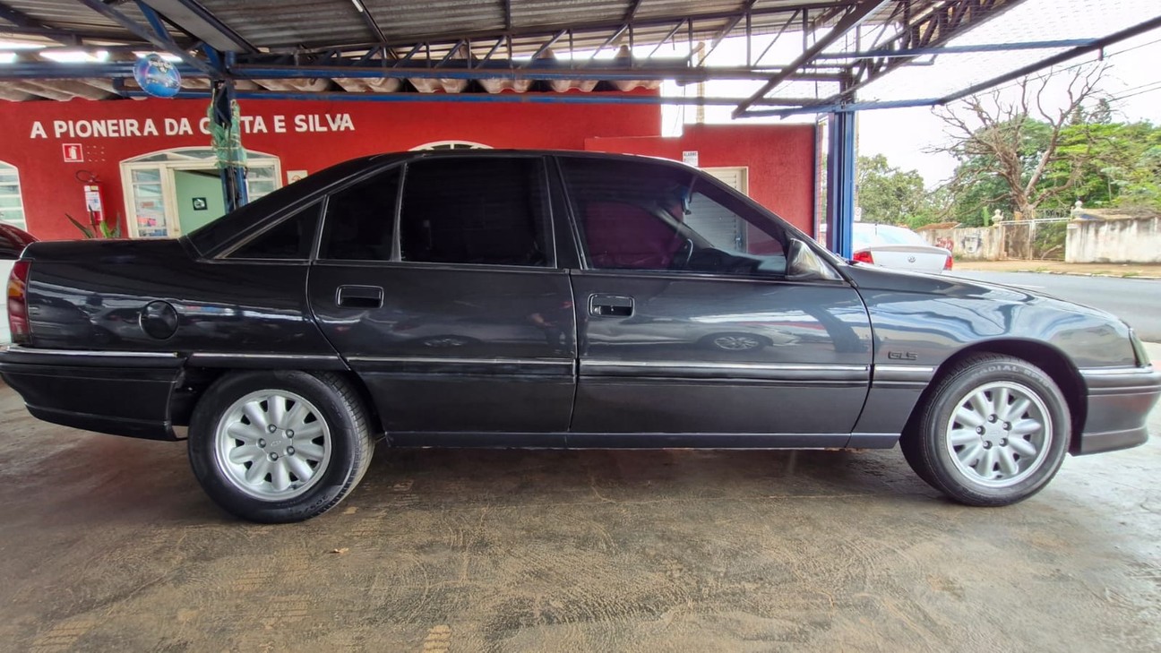 CHEVROLET OMEGA