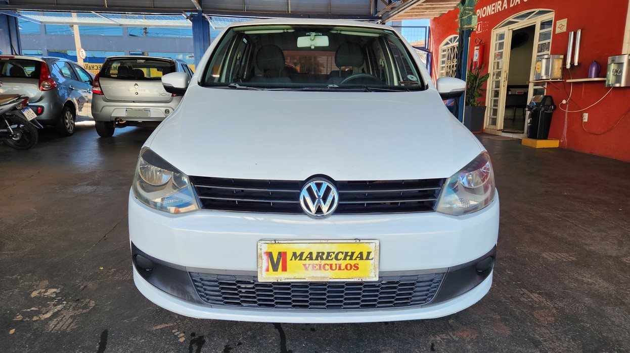 VOLKSWAGEN FOX