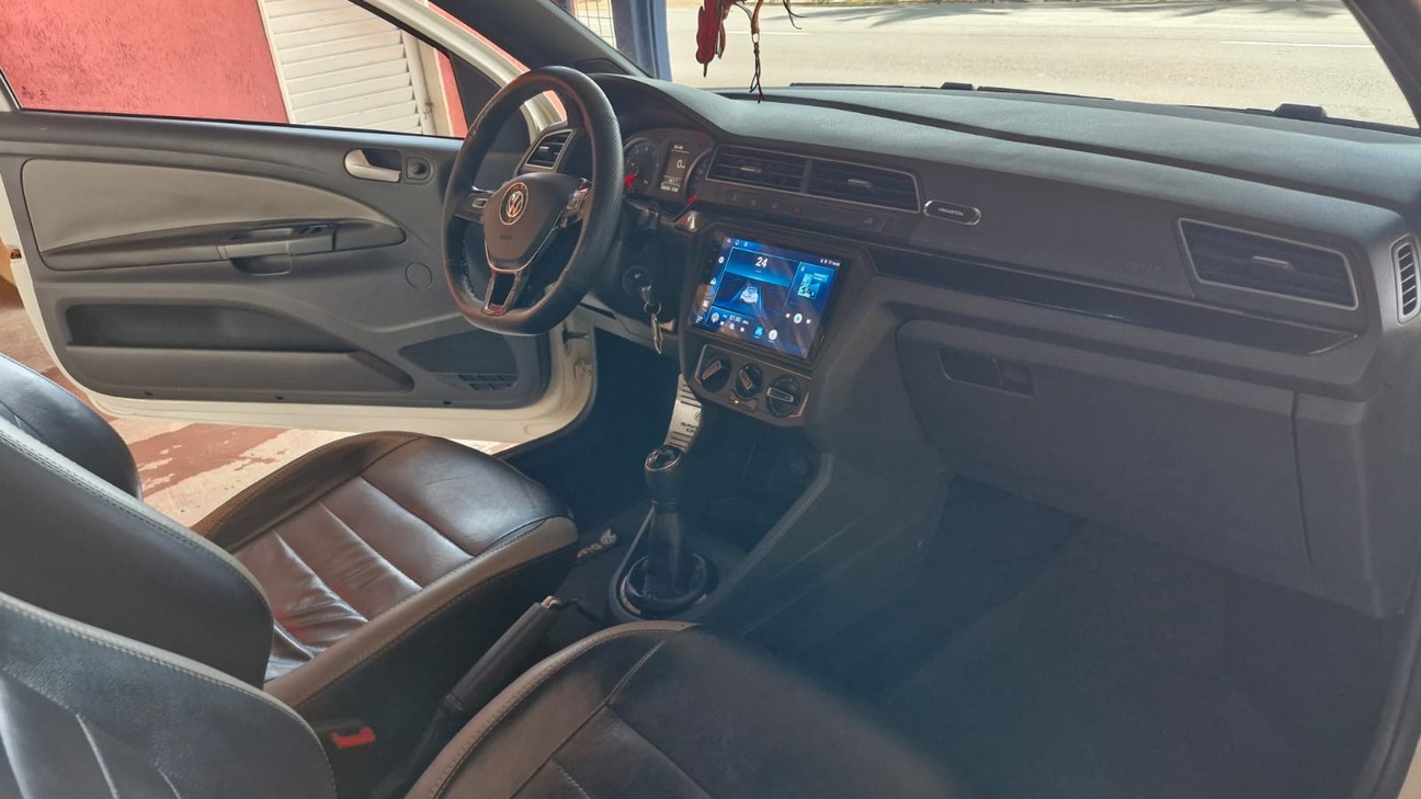 VOLKSWAGEN SAVEIRO