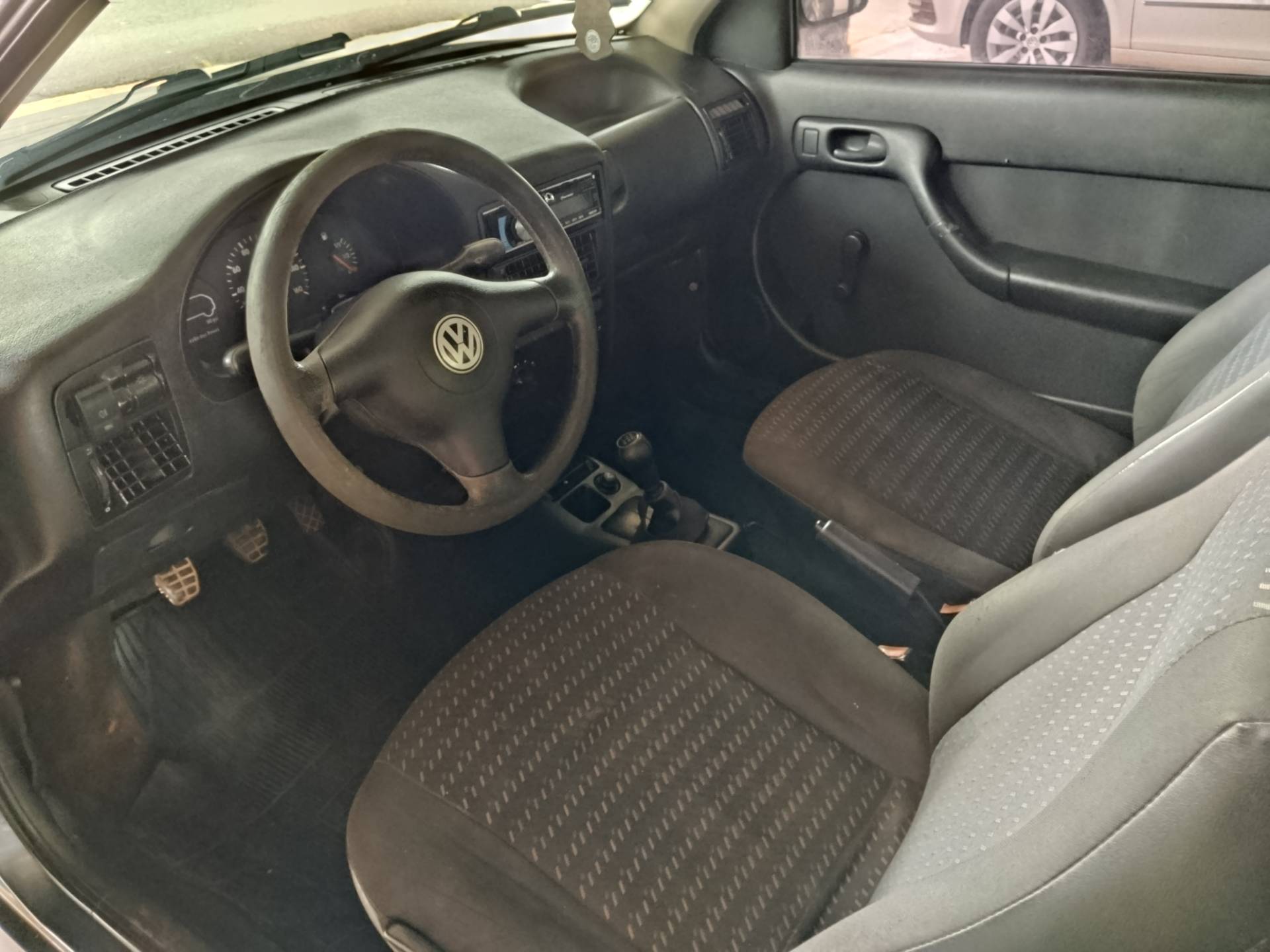 VOLKSWAGEN GOL