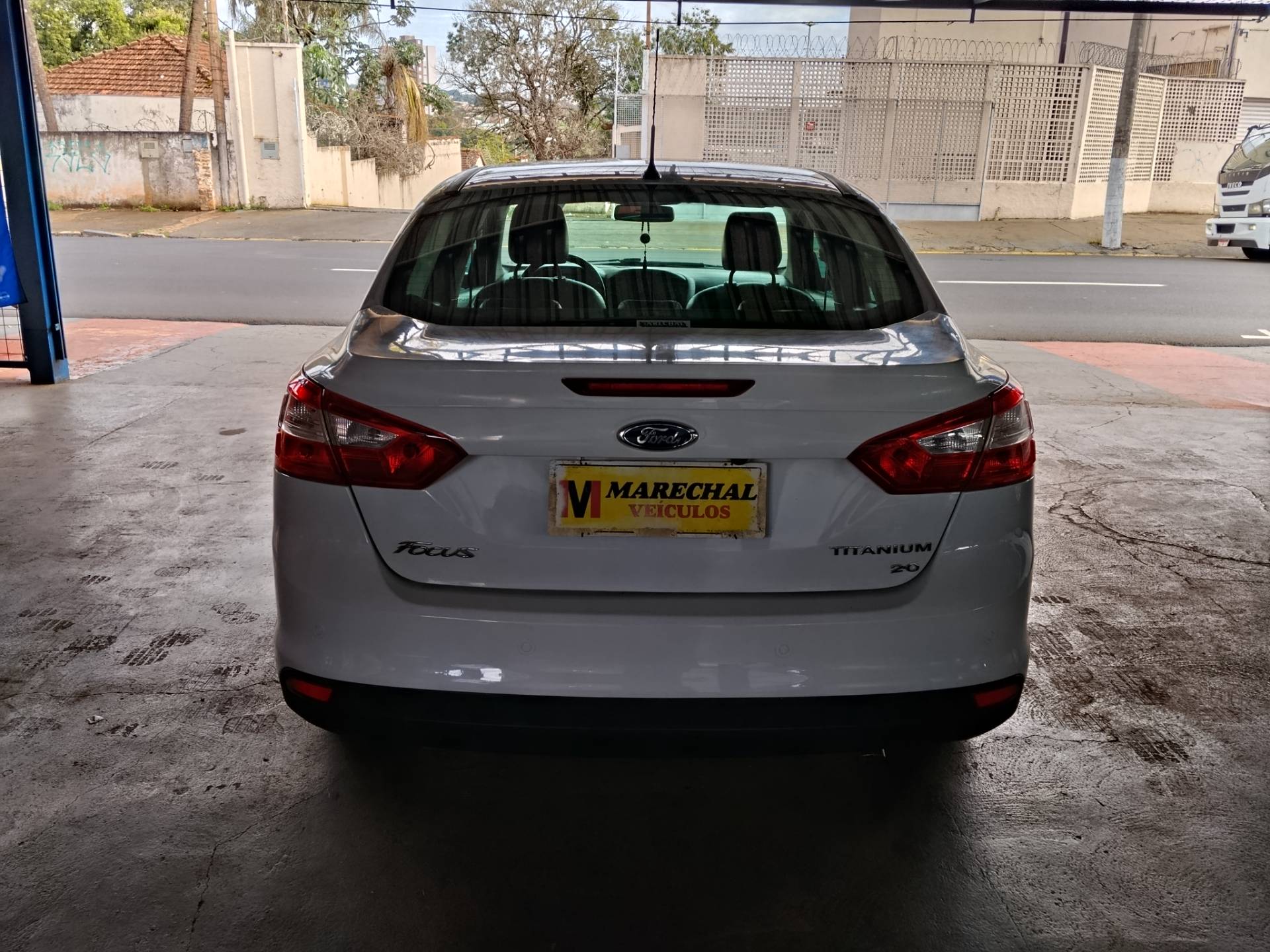 FORD FOCUS