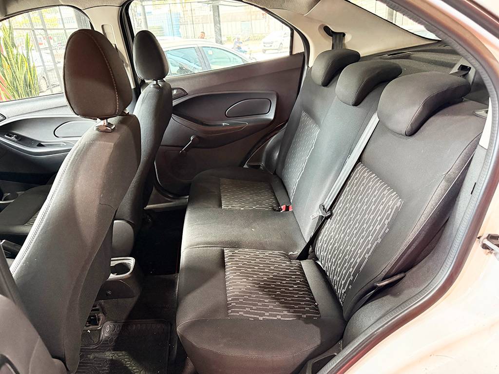 FORD KA
