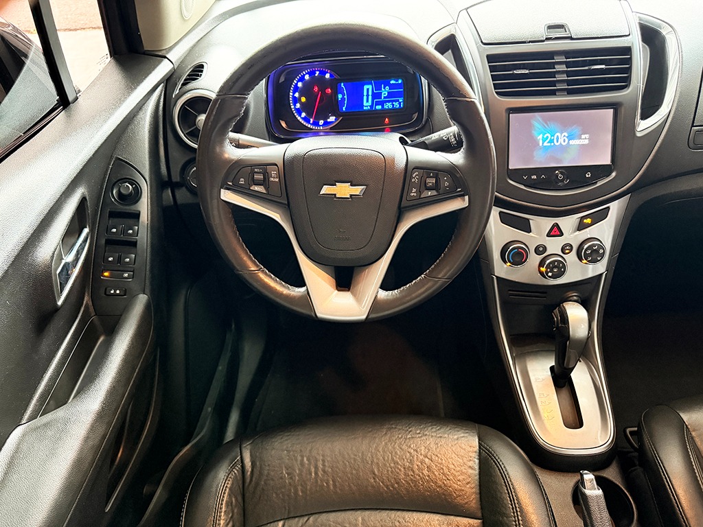 CHEVROLET TRACKER