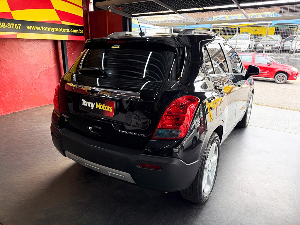 CHEVROLET TRACKER