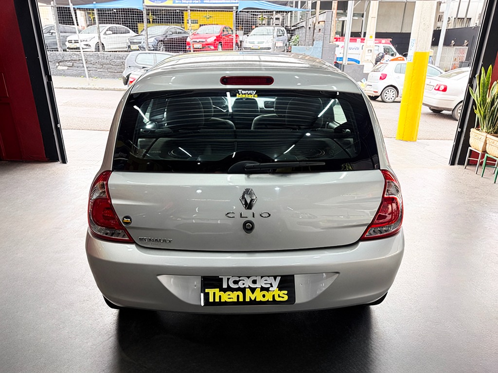 RENAULT CLIO