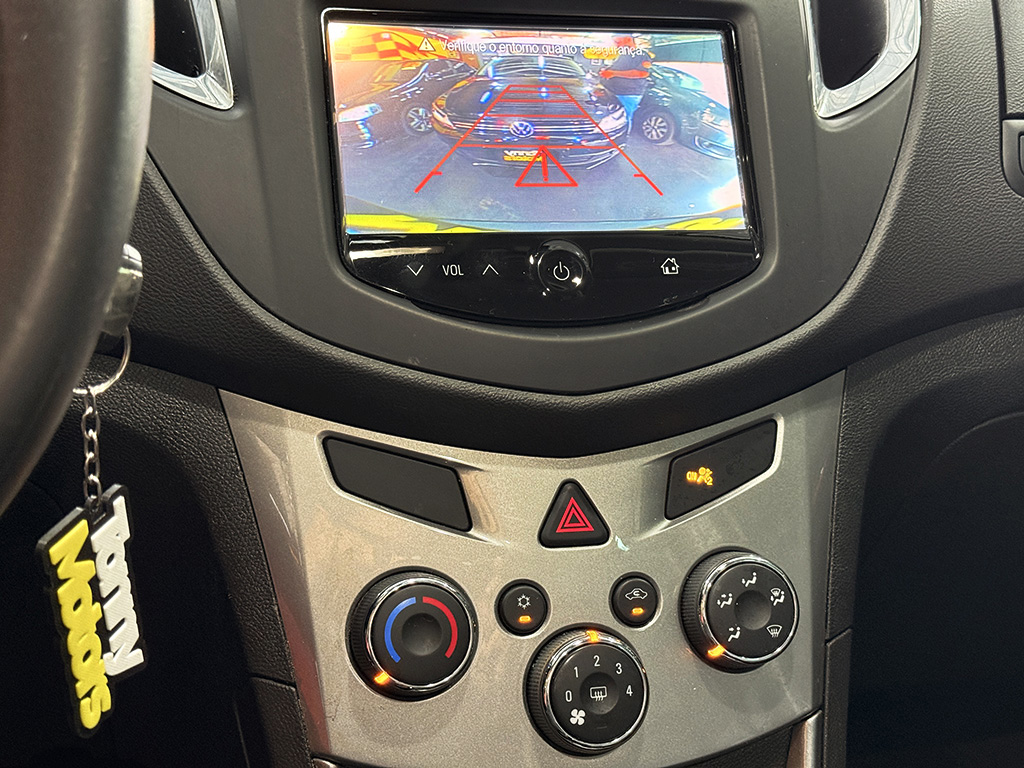 CHEVROLET TRACKER
