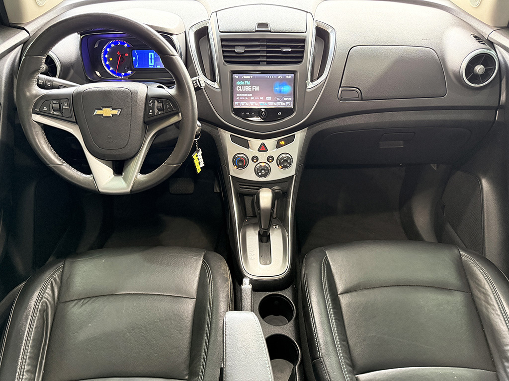 CHEVROLET TRACKER