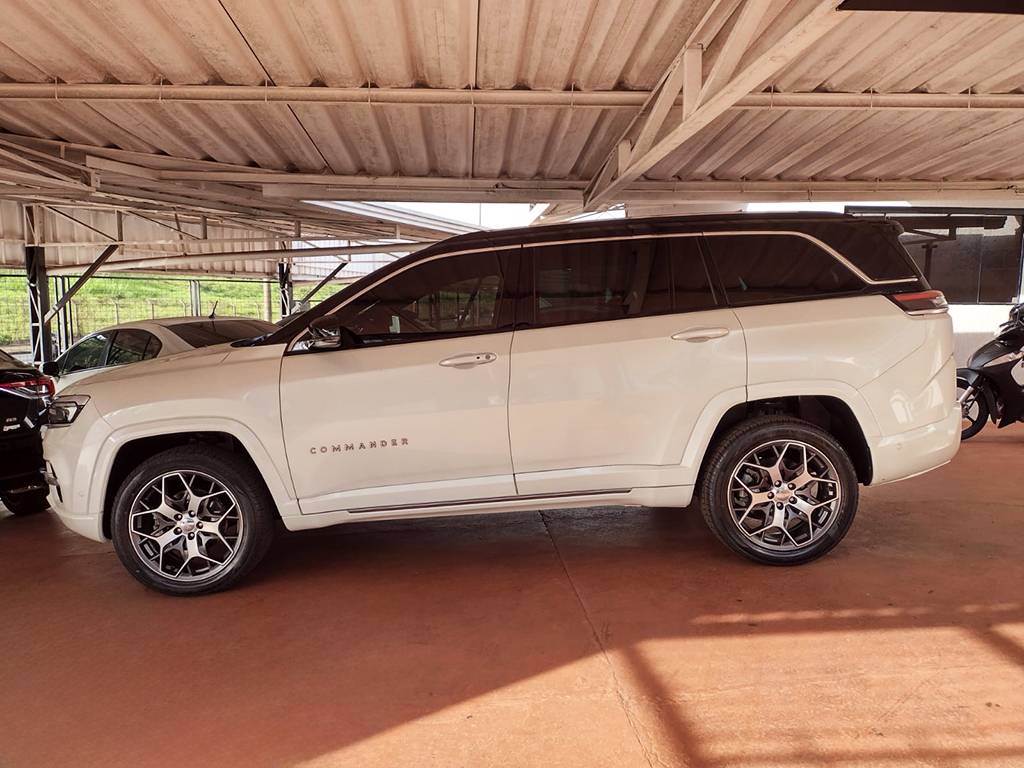 JEEP COMMANDER
