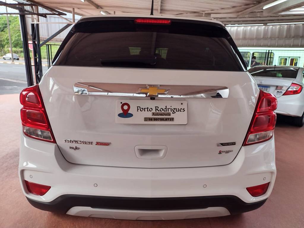 CHEVROLET TRACKER
