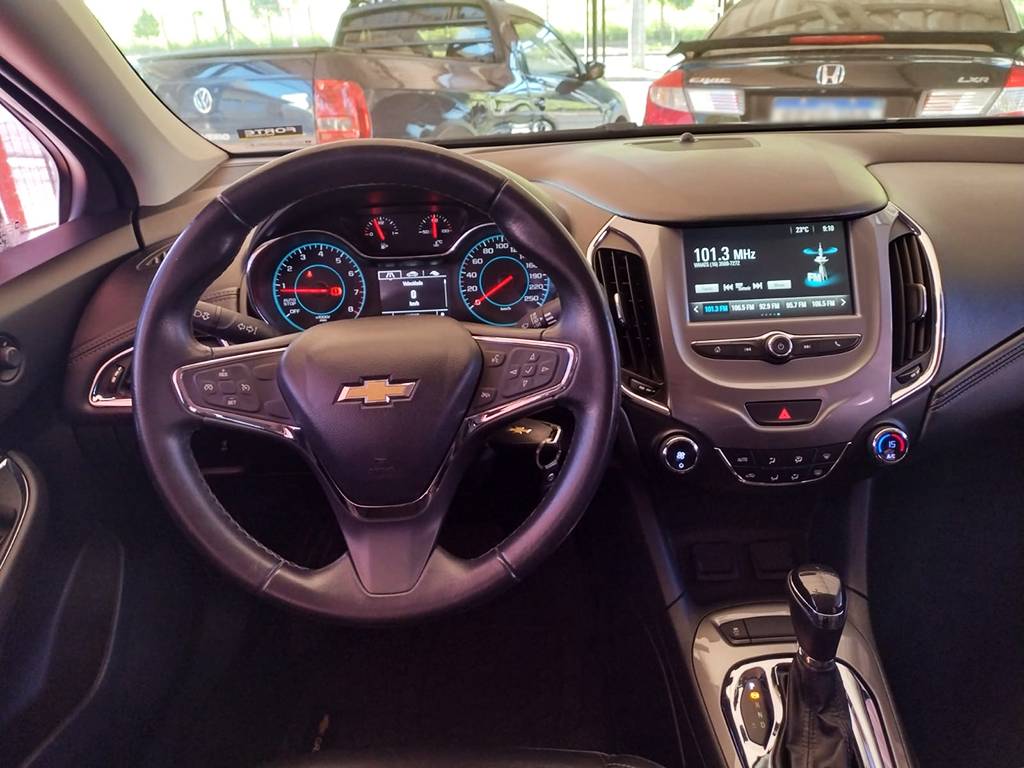 CHEVROLET CRUZE