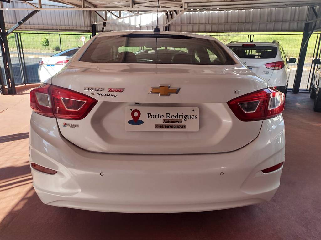 CHEVROLET CRUZE