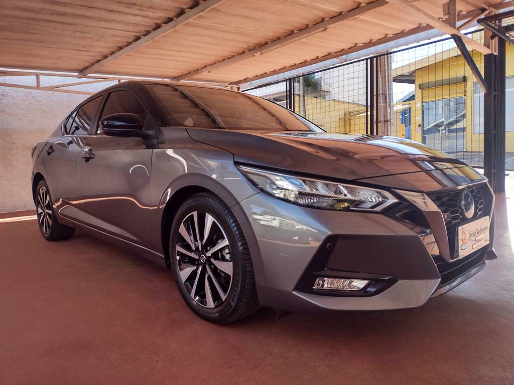 NISSAN SENTRA