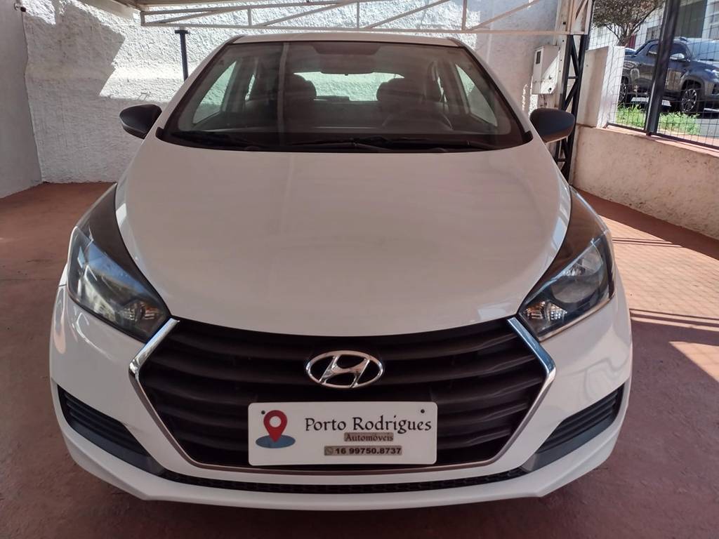 HYUNDAI HB20