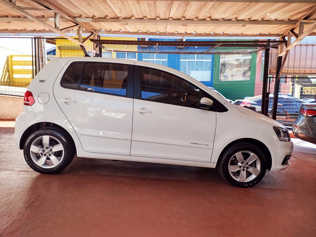 VOLKSWAGEN FOX