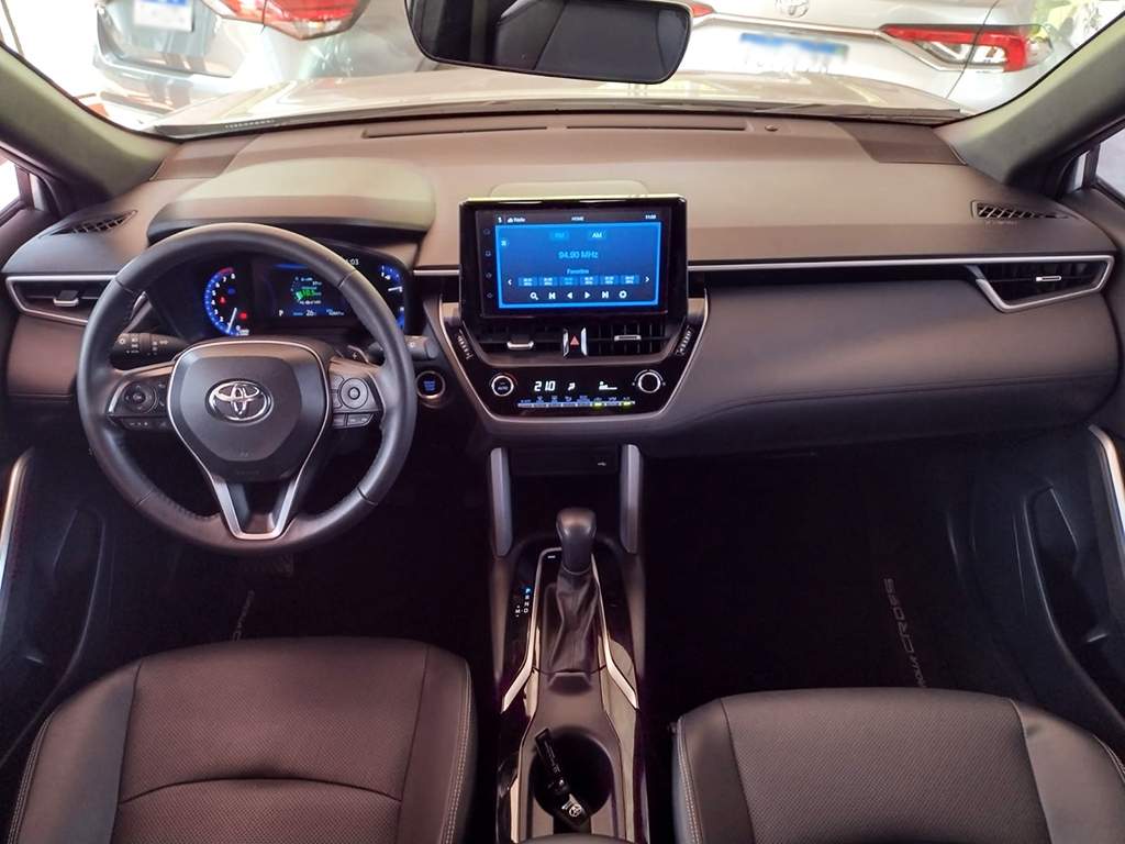 TOYOTA COROLLA CROSS