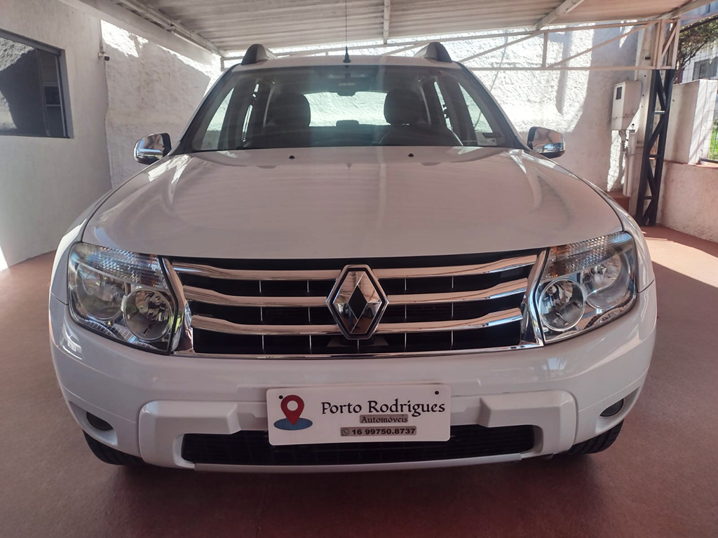 RENAULT DUSTER