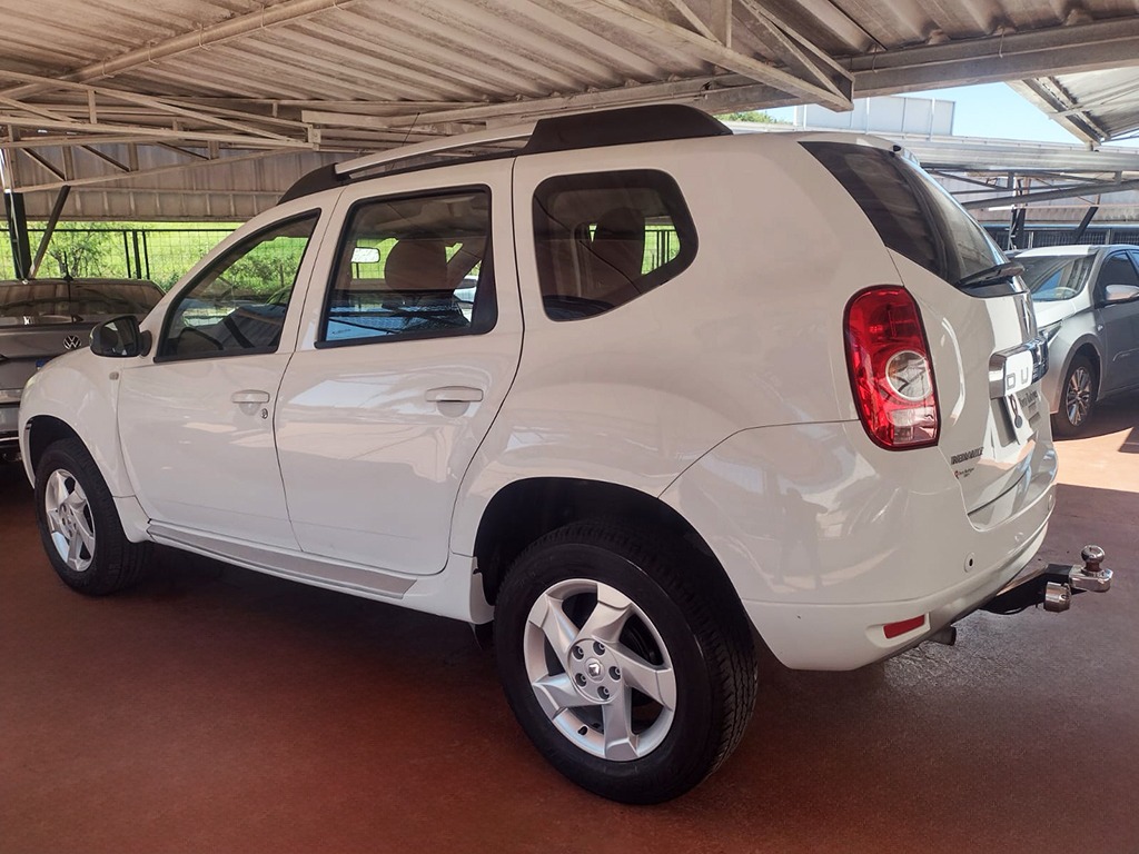 RENAULT DUSTER
