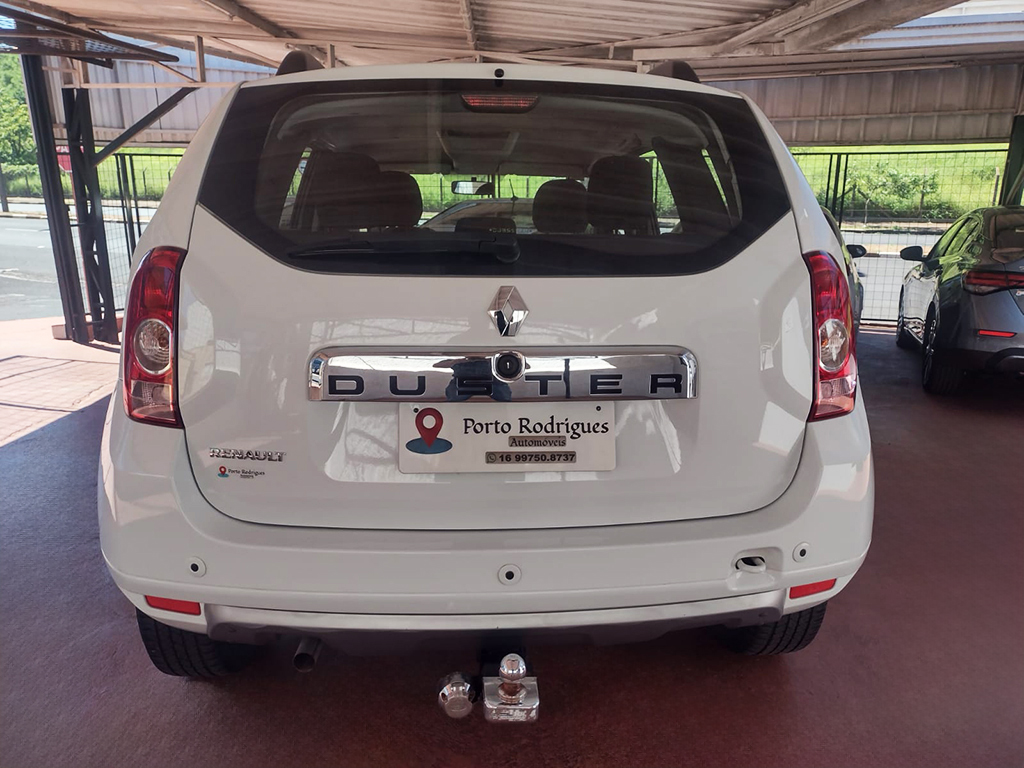 RENAULT DUSTER