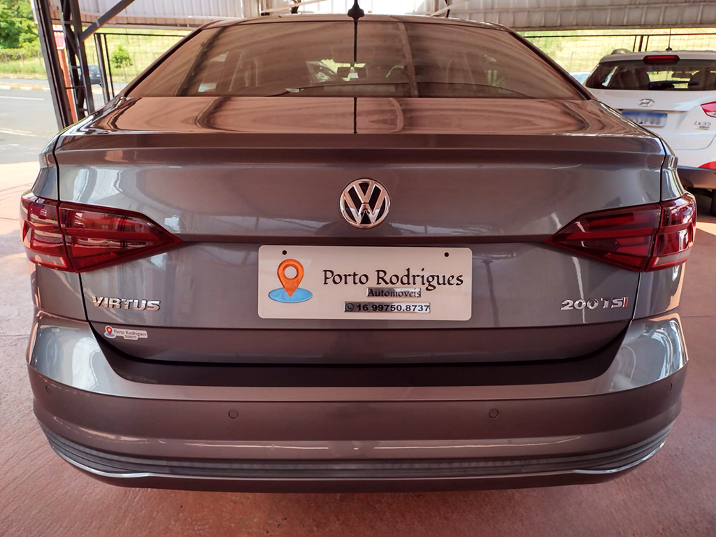 VOLKSWAGEN VIRTUS