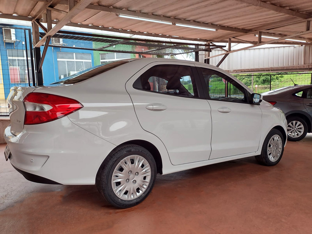 FORD KA