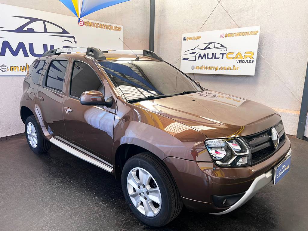 RENAULT DUSTER