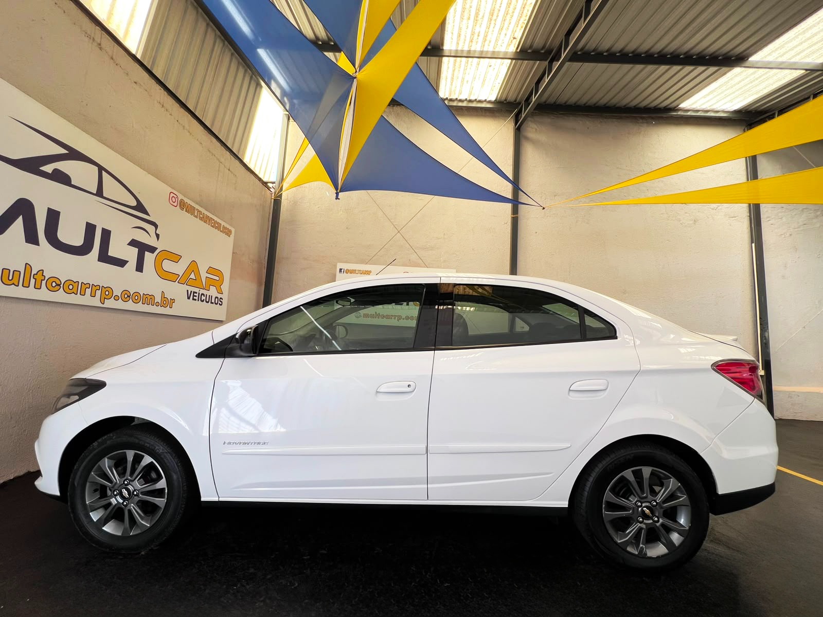 CHEVROLET PRISMA