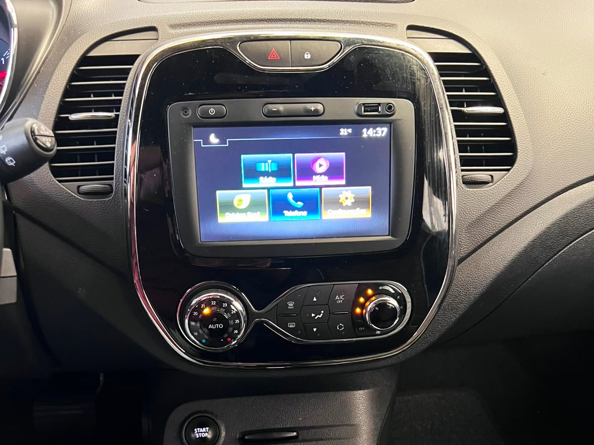 RENAULT CAPTUR