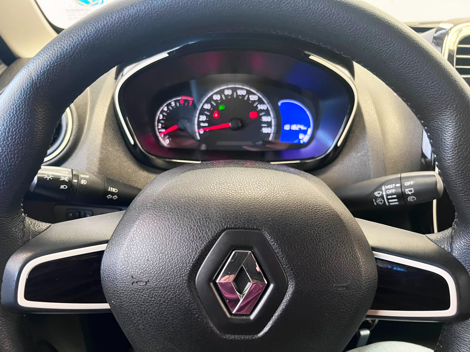 RENAULT KWID