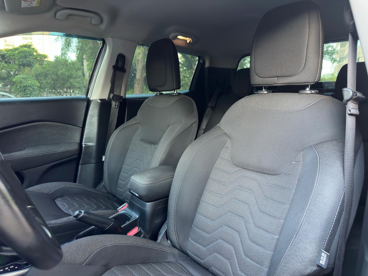 Car Image 13