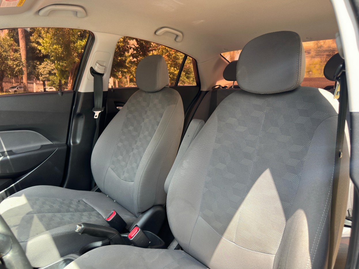 HB20S 1.6 COMFORT PLUS 16V