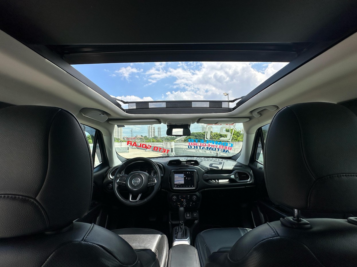 Car Image 19