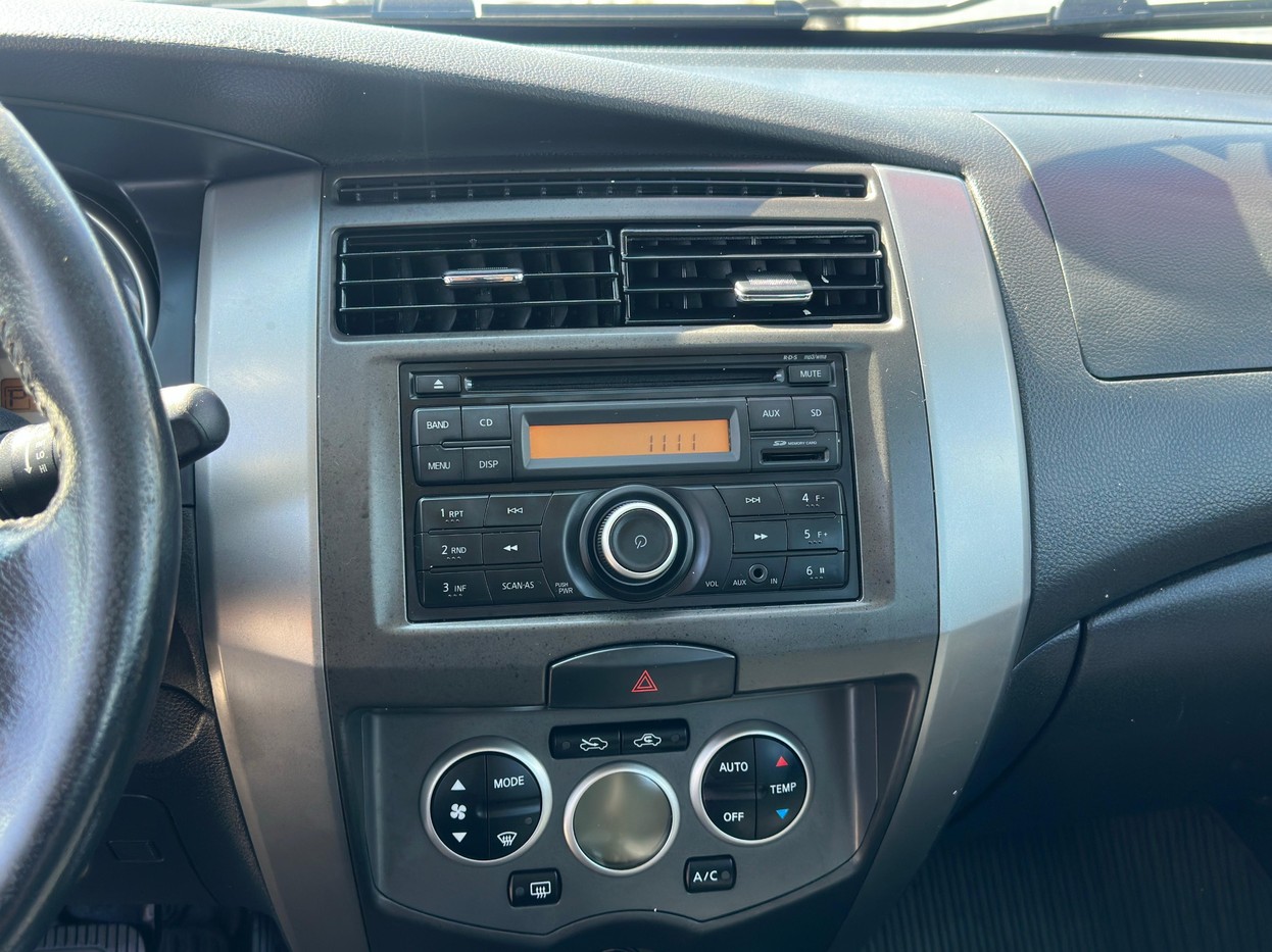 Car Image 13