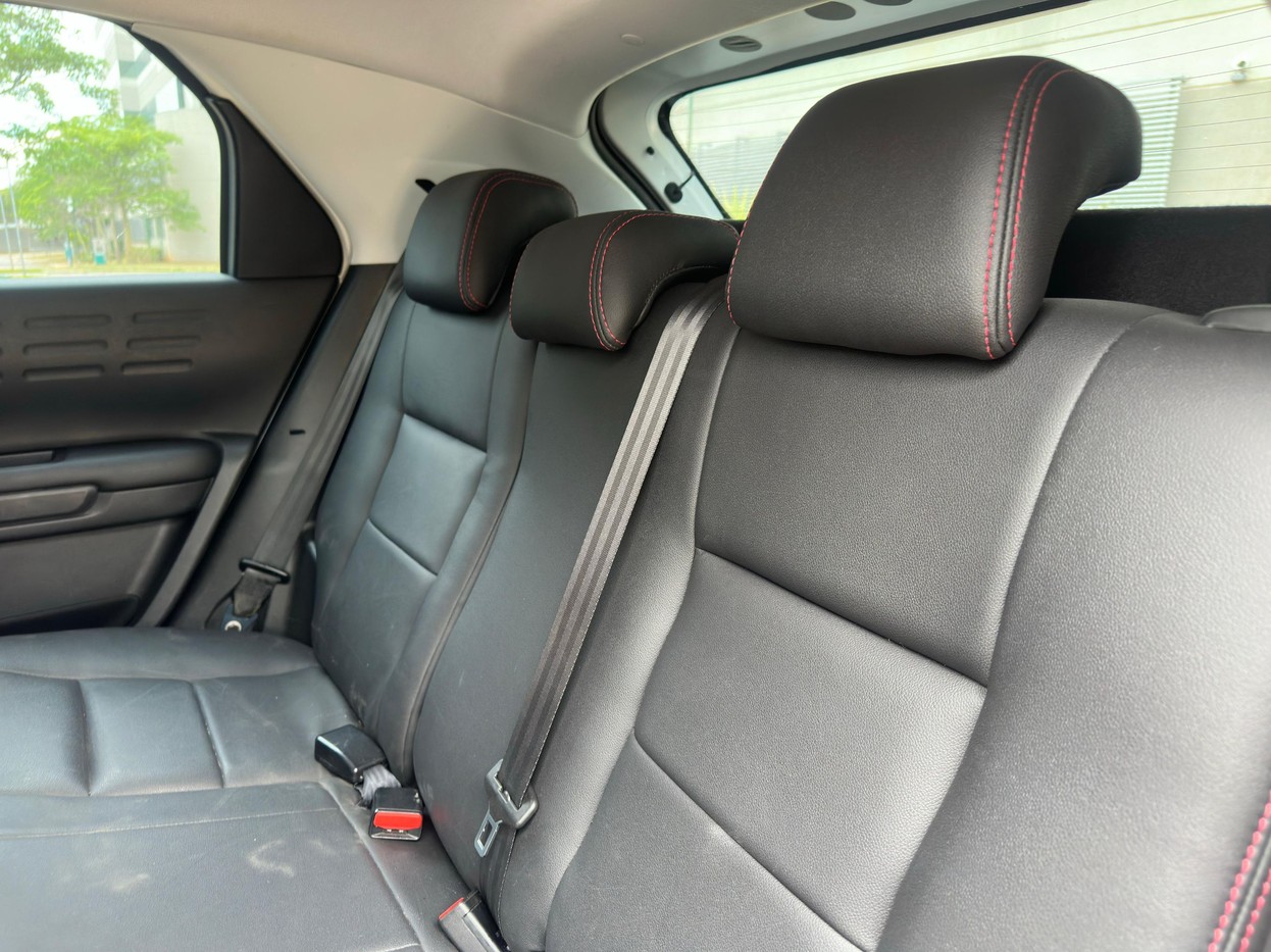 Car Image 13