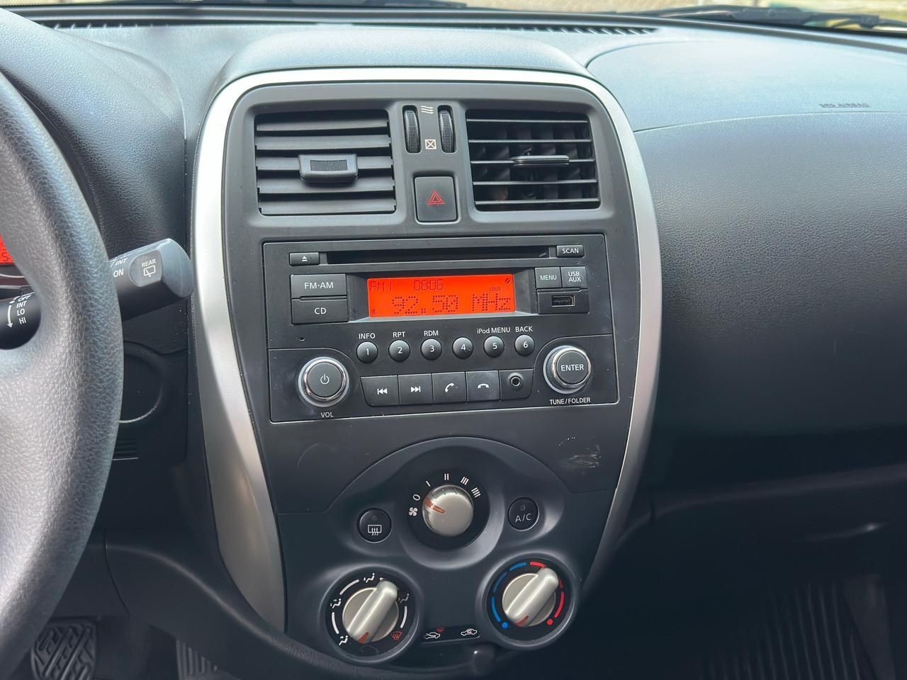 Car Image 11