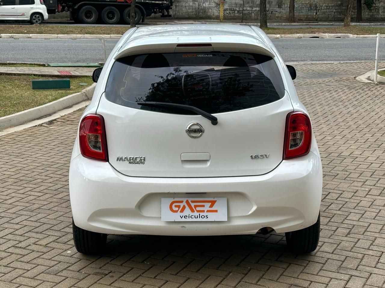 Car Image 8