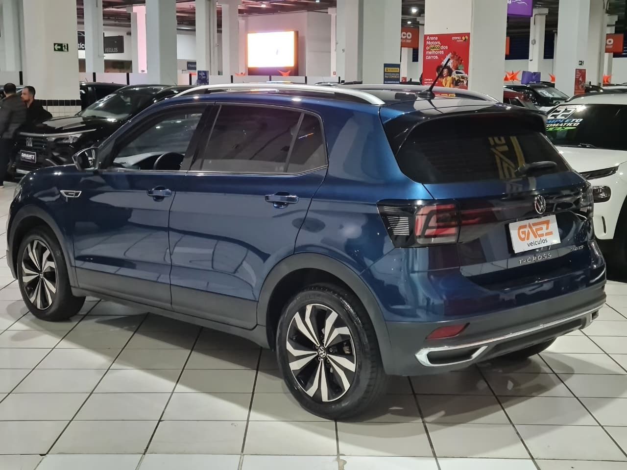 Car Image 16